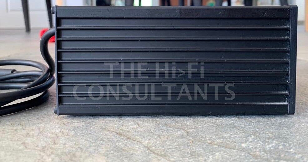 BRINKMANN LA GRANGE TURNTABLE (DUAL TONEARM VERSION)