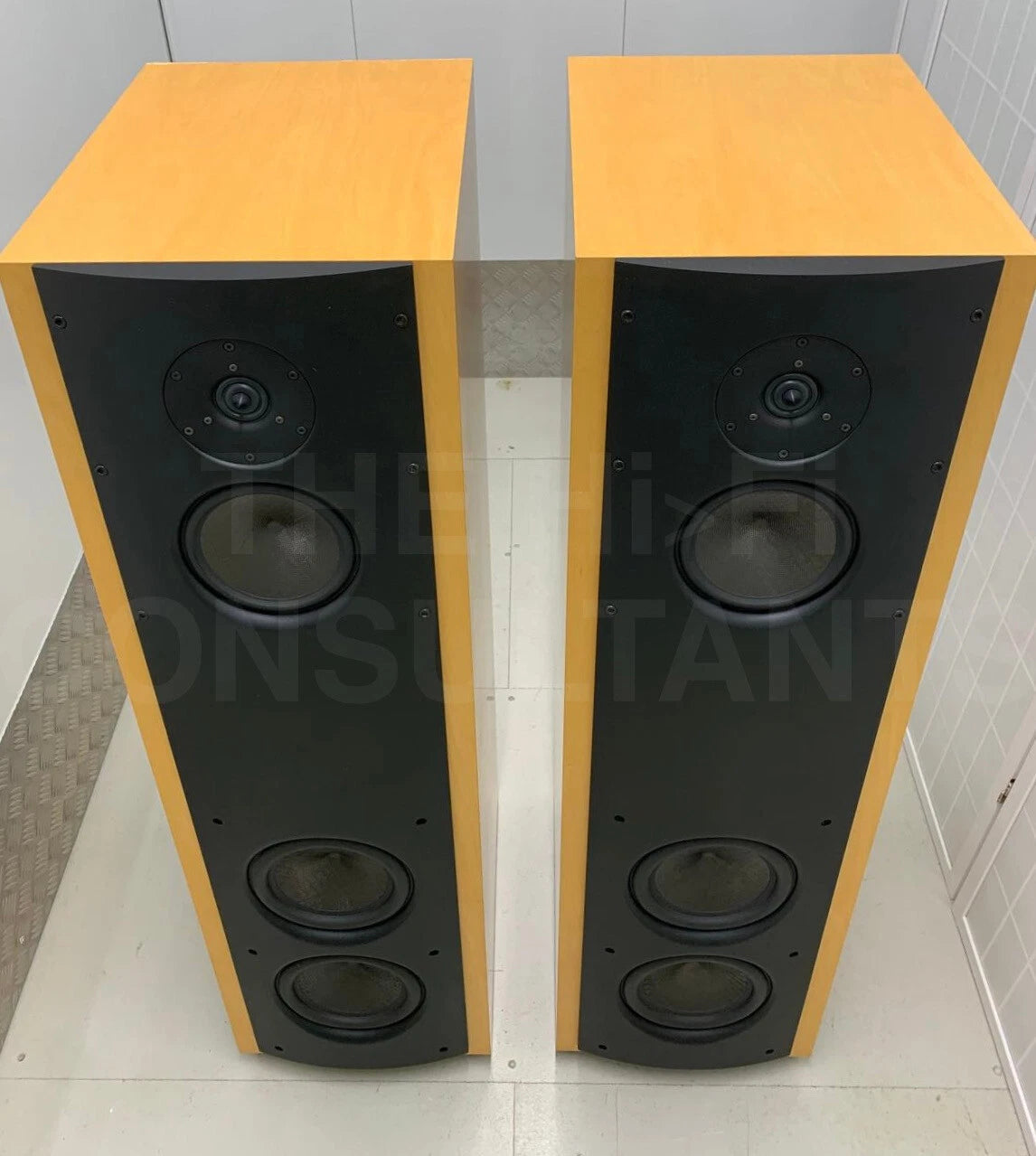 MAGICO V3 LOUDSPEAKERS