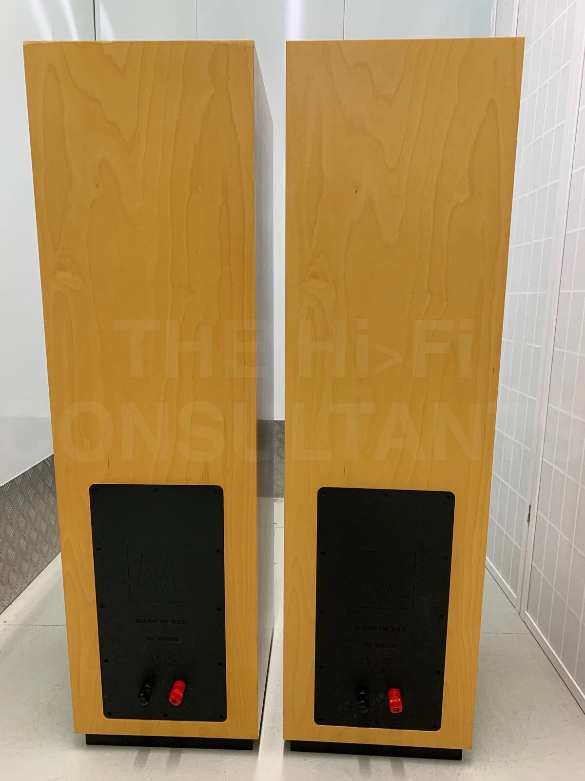 MAGICO V3 LOUDSPEAKERS