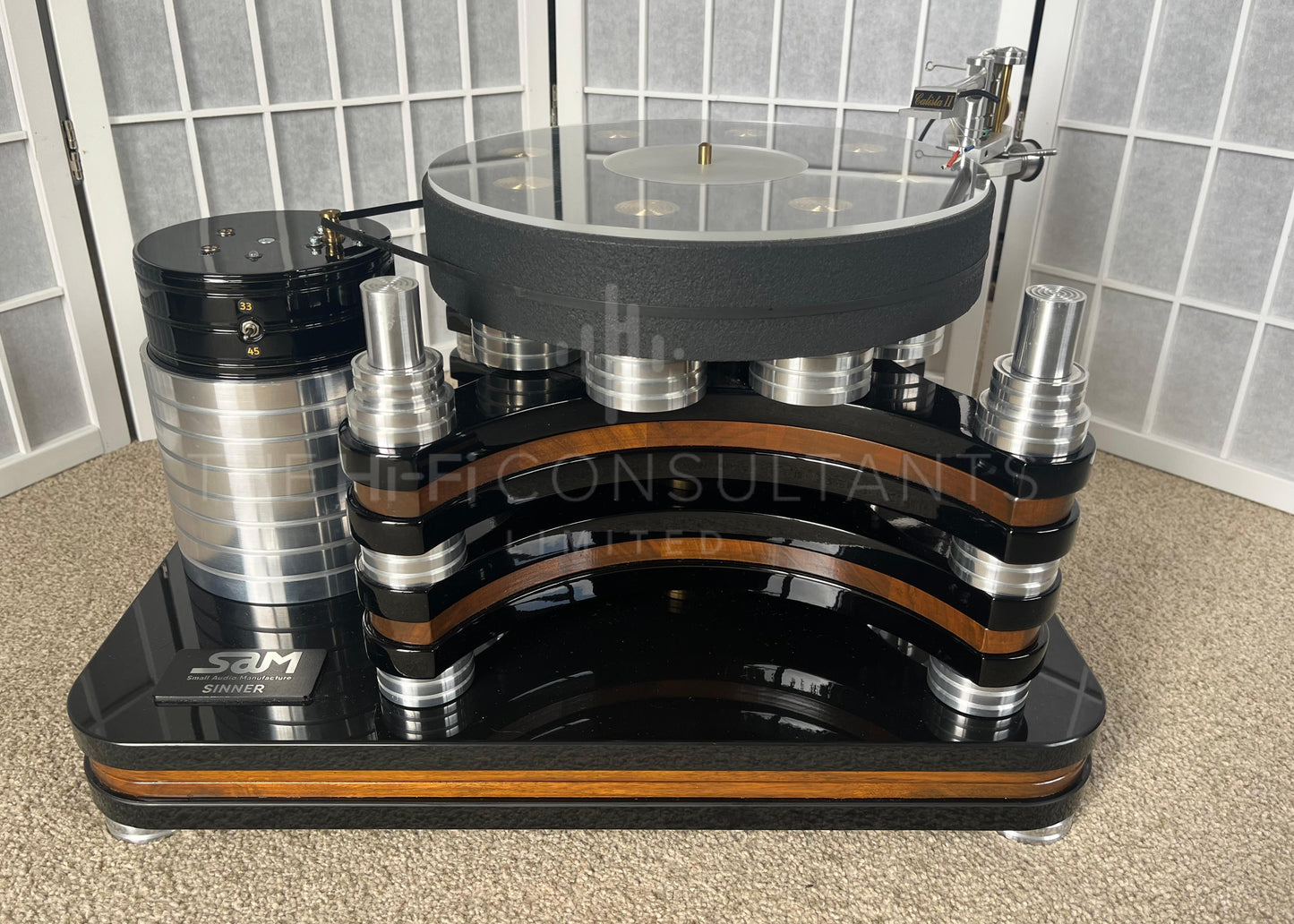 SMALL AUDIO MANUFACTURE (SAM) SINNER TURNTABLE