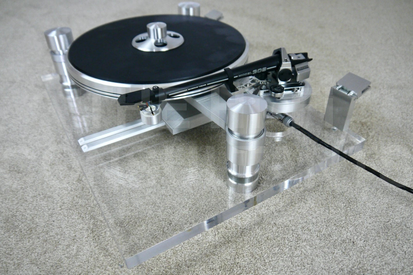 ORACLE AUDIO DELPHI MKV TURNTABLE/SME 309 TONEARM
