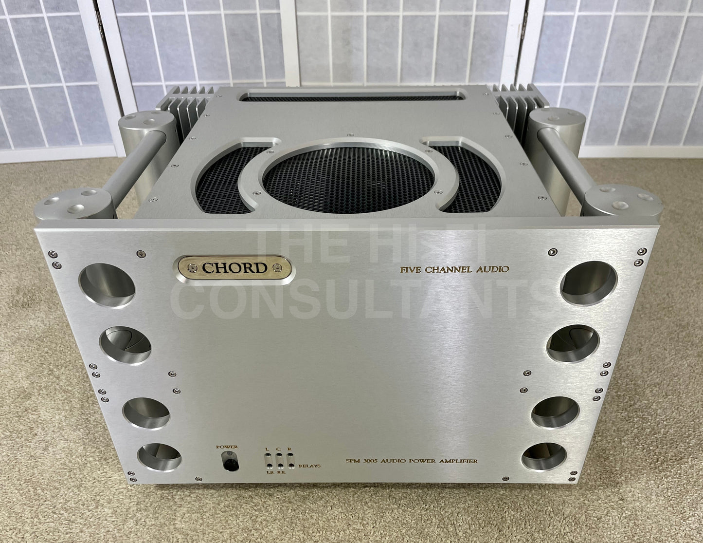 CHORD ELECTRONICS SPM 3005 (5 CHANNEL) SIGNATURE POWER AMPLIFIER INC. INTEGRA LEGS