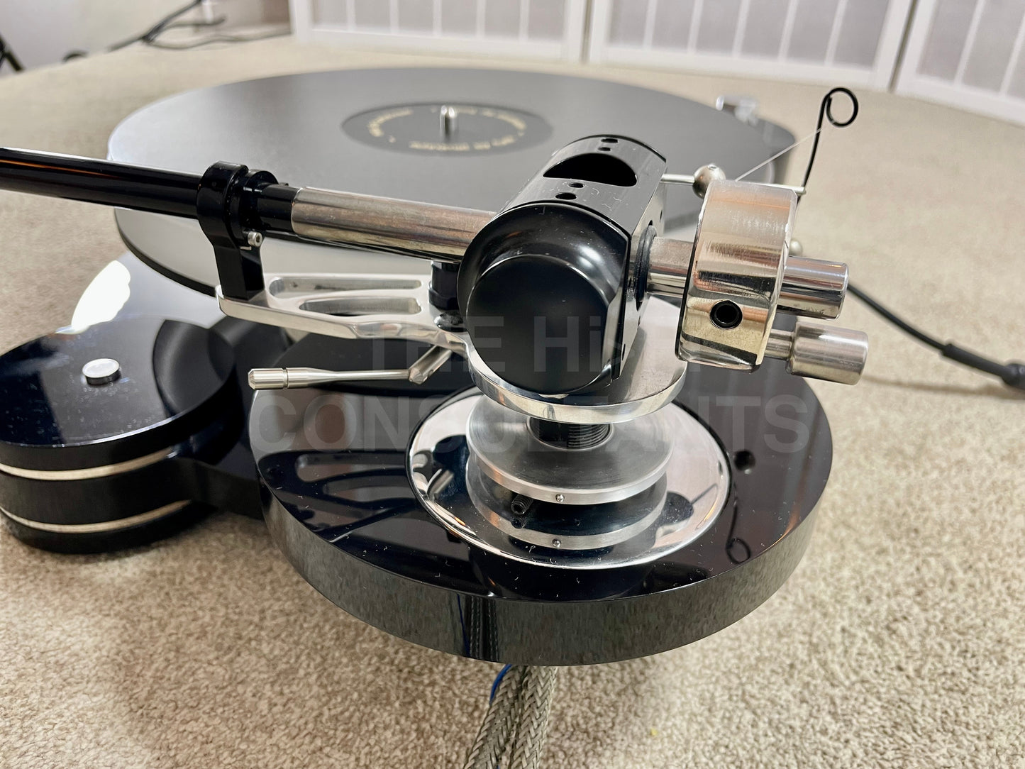 ORIGIN LIVE RESOLUTION 4 TURNTABLE + CONQUEROR MK3C 9" TONEARM