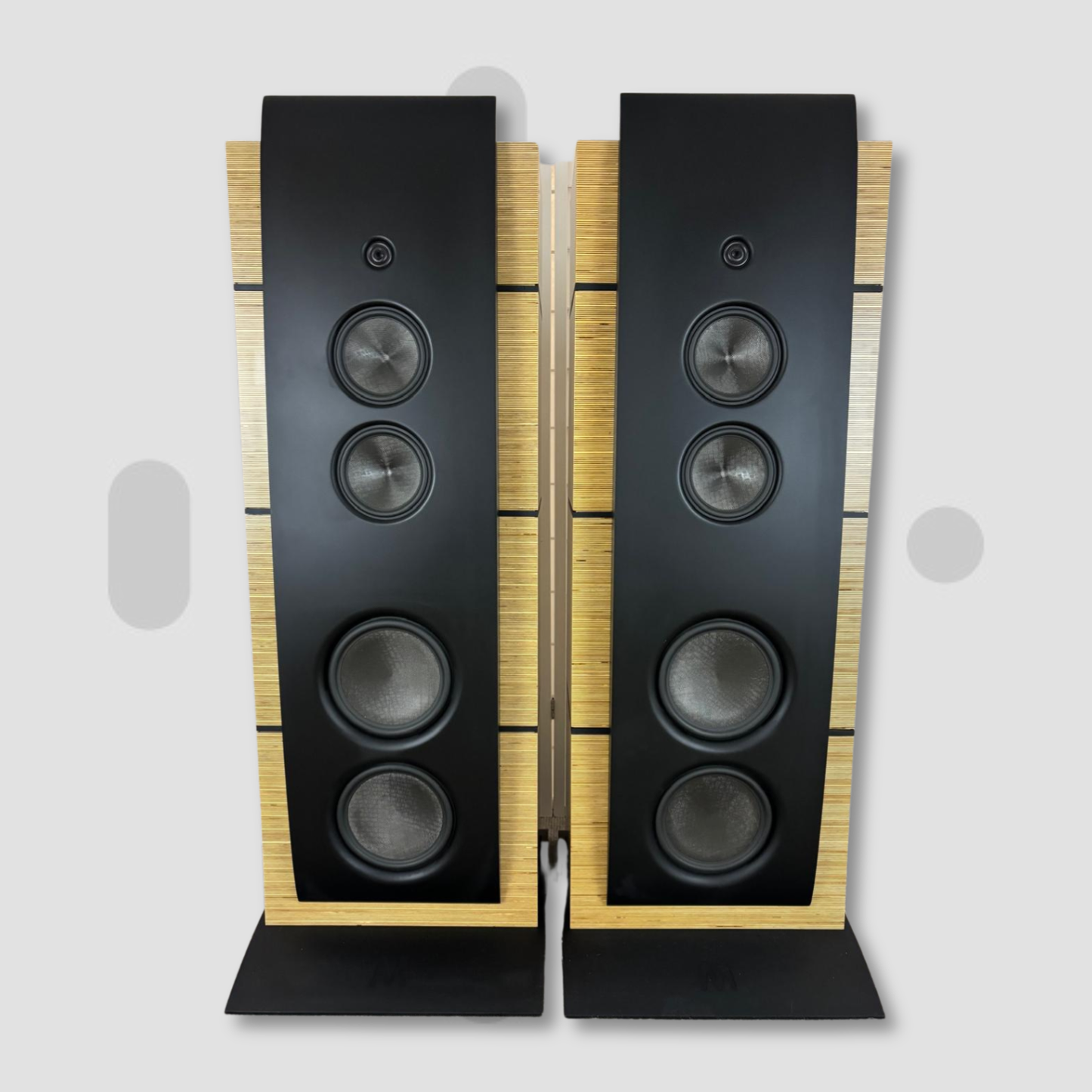 MAGICO M5 REFERENCE FLOOR STANDING LOUDSPEAKERS