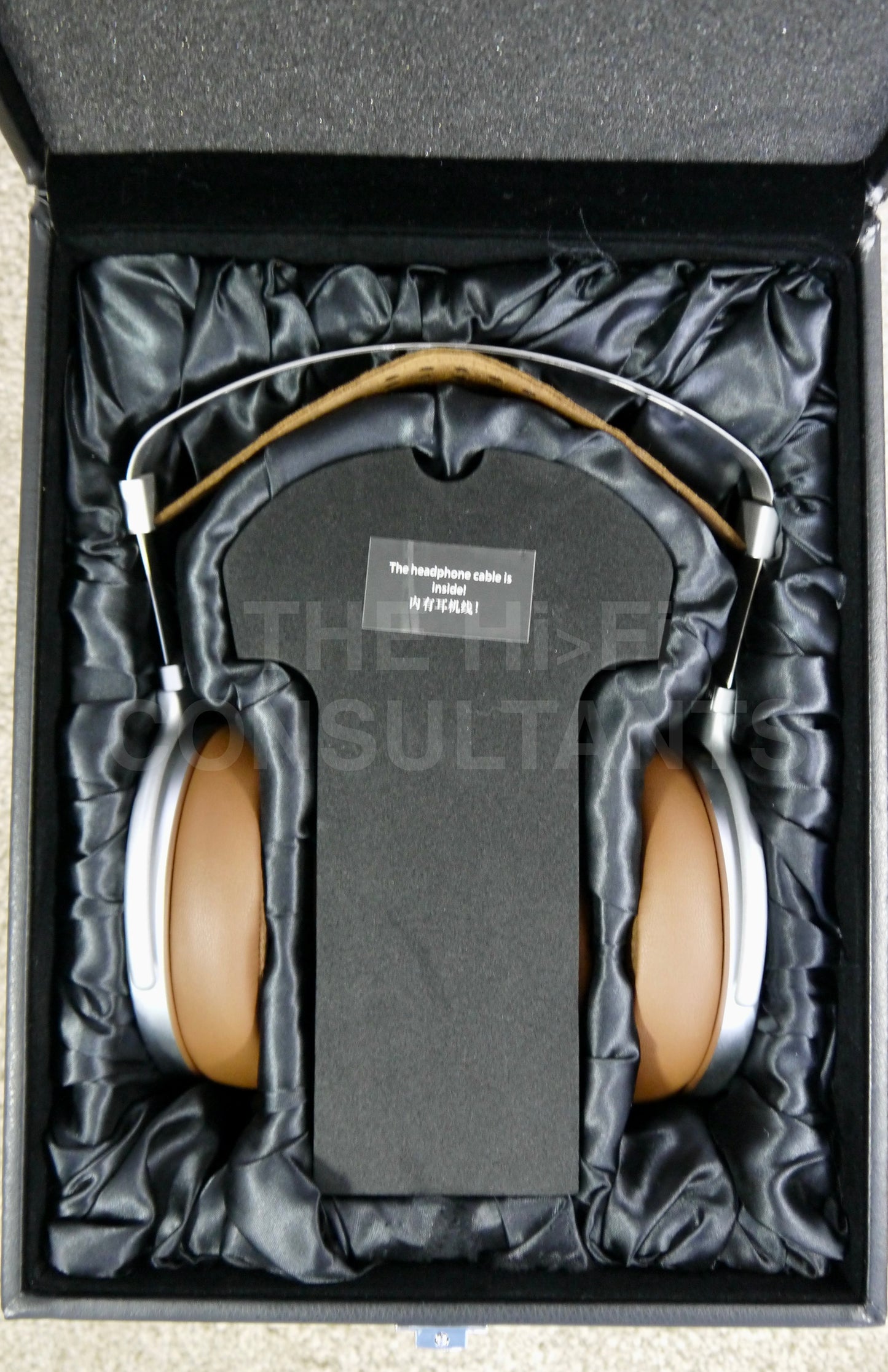 HIFIMAN SUSVARA UNVEILED OPEN-BACK PLANAR HEADPHONES