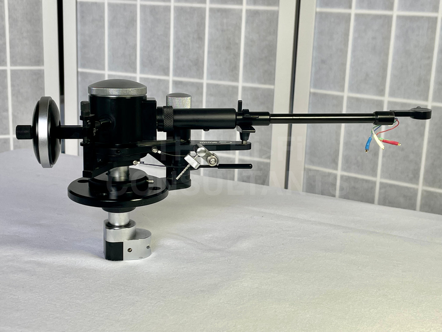 GRAHAM ENGINEERING PHANTOM MODEL 2.2 TONEARM INC. B-44 9" ARMWAND