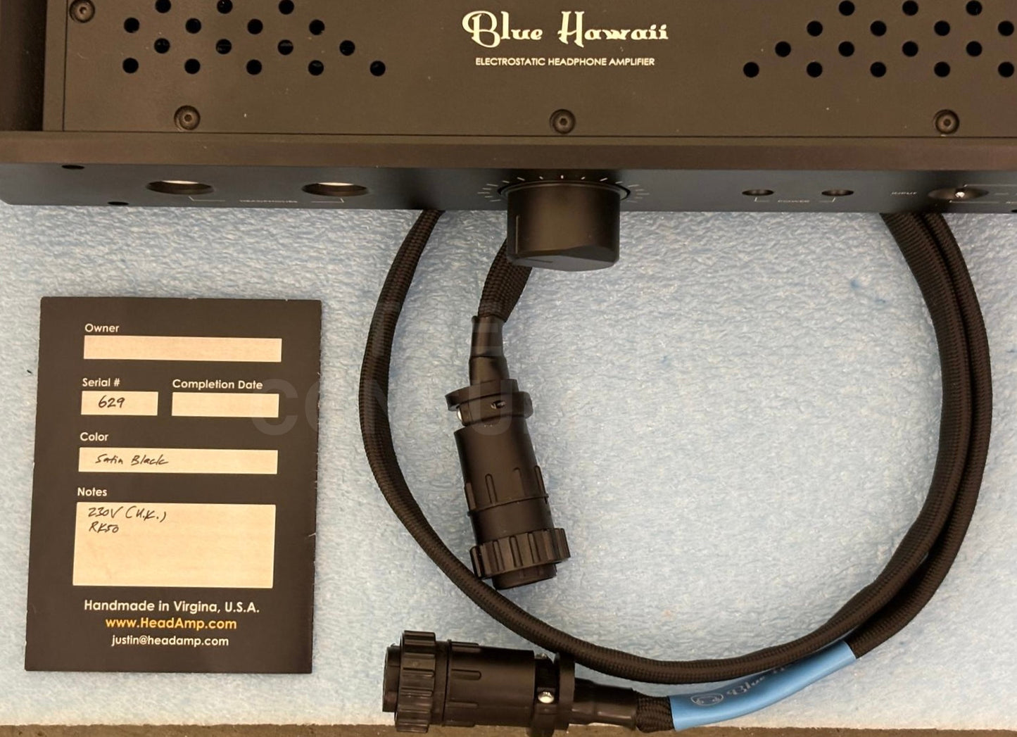 BLUE HAWAII 'SPECIAL EDITION' (BHSE) ELECTROSTATIC VALVE HEADPHONE AMPLIFIER