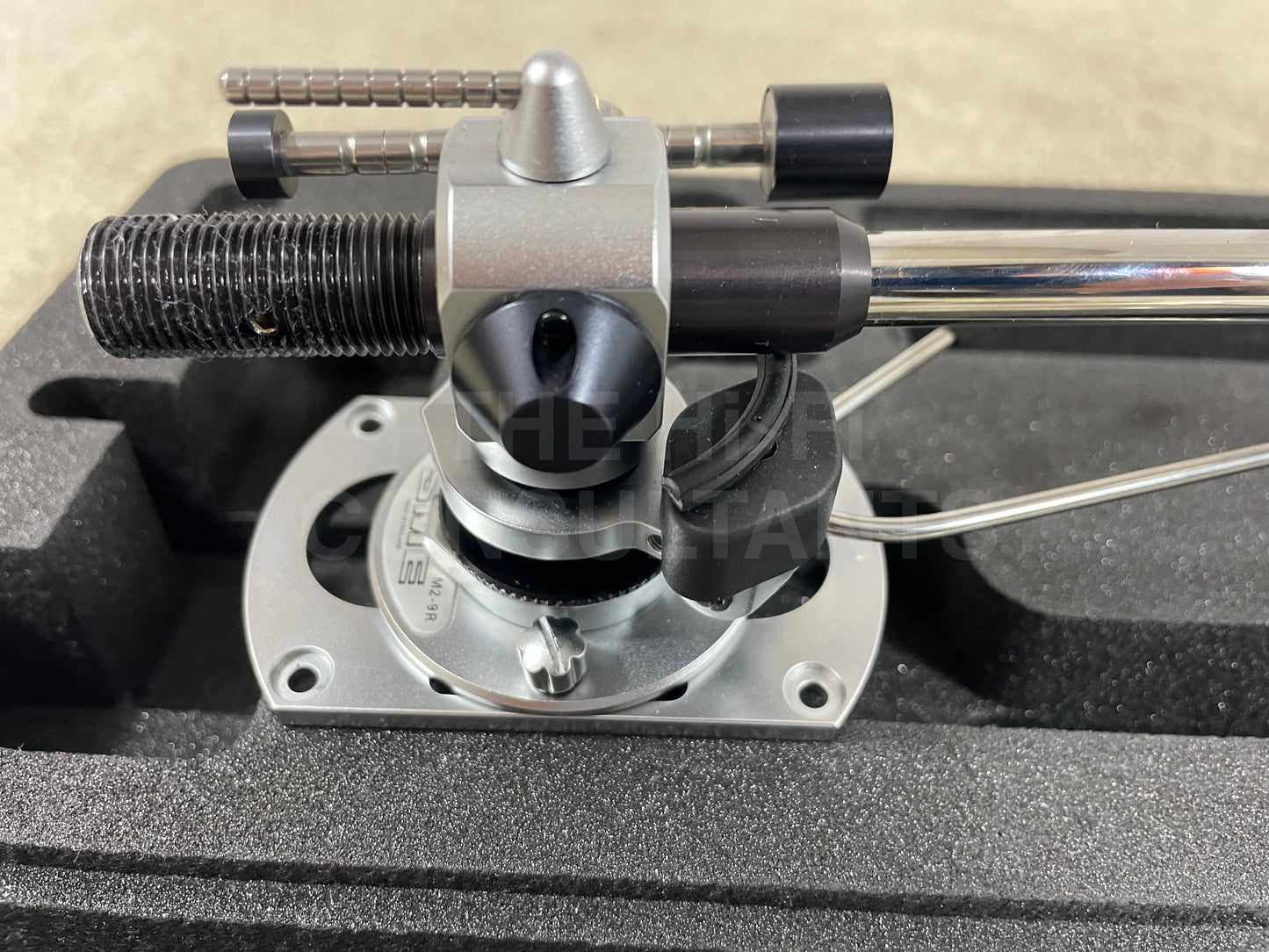 SME MODEL M2-9R  9" J-SHAPED DETACHABLE HEADSHELL TONEARM