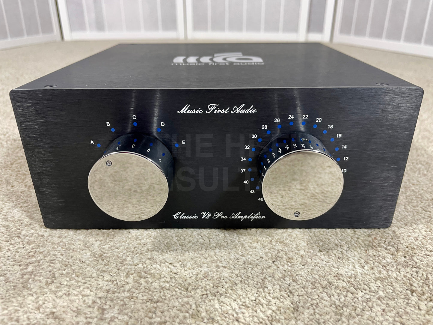 MUSIC FIRST AUDIO CLASSIC V2 PREAMPLIFIER