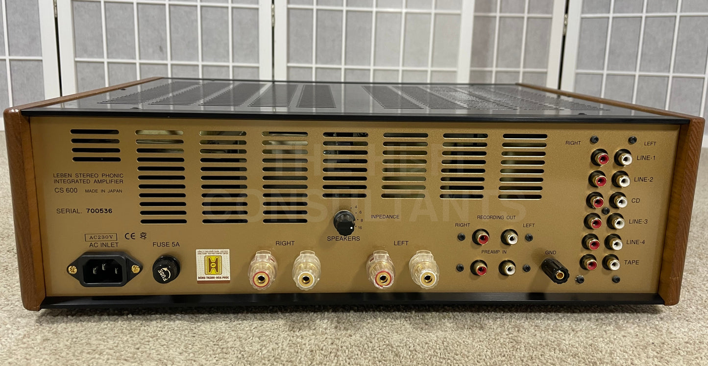 LEBEN CS-600 (20 WATTS PER CHANNEL) INTEGRATED VALVE AMPLIFIER