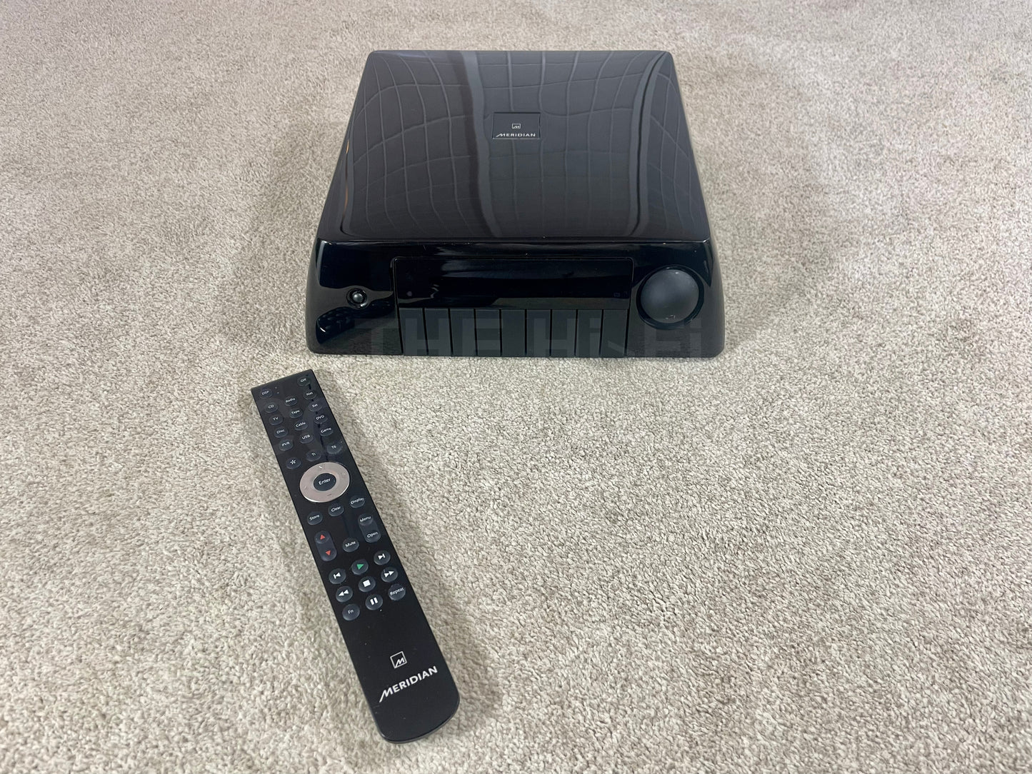 MERIDIAN AUDIO CORE 200 PREAMPLIFIER/AUDIO HUB