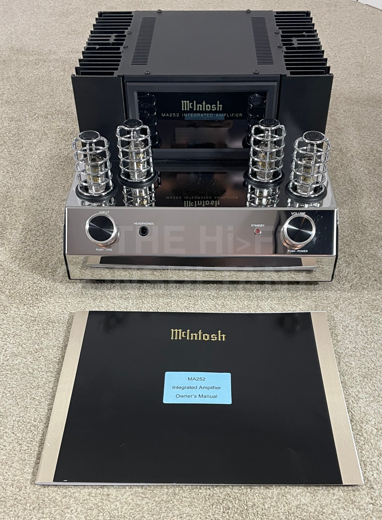 McINTOSH MA252 INTEGRATED VALVE AMPLIFIER (120 volt)