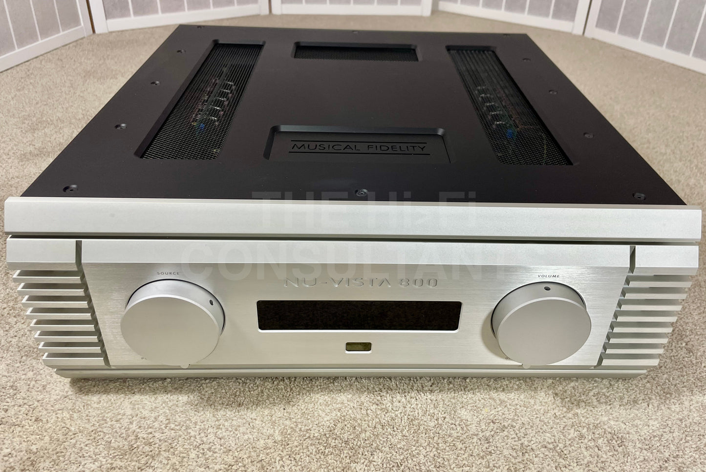 MUSICAL FIDELITY NU-VISTA 800 INTEGRATED AMPLIFIER