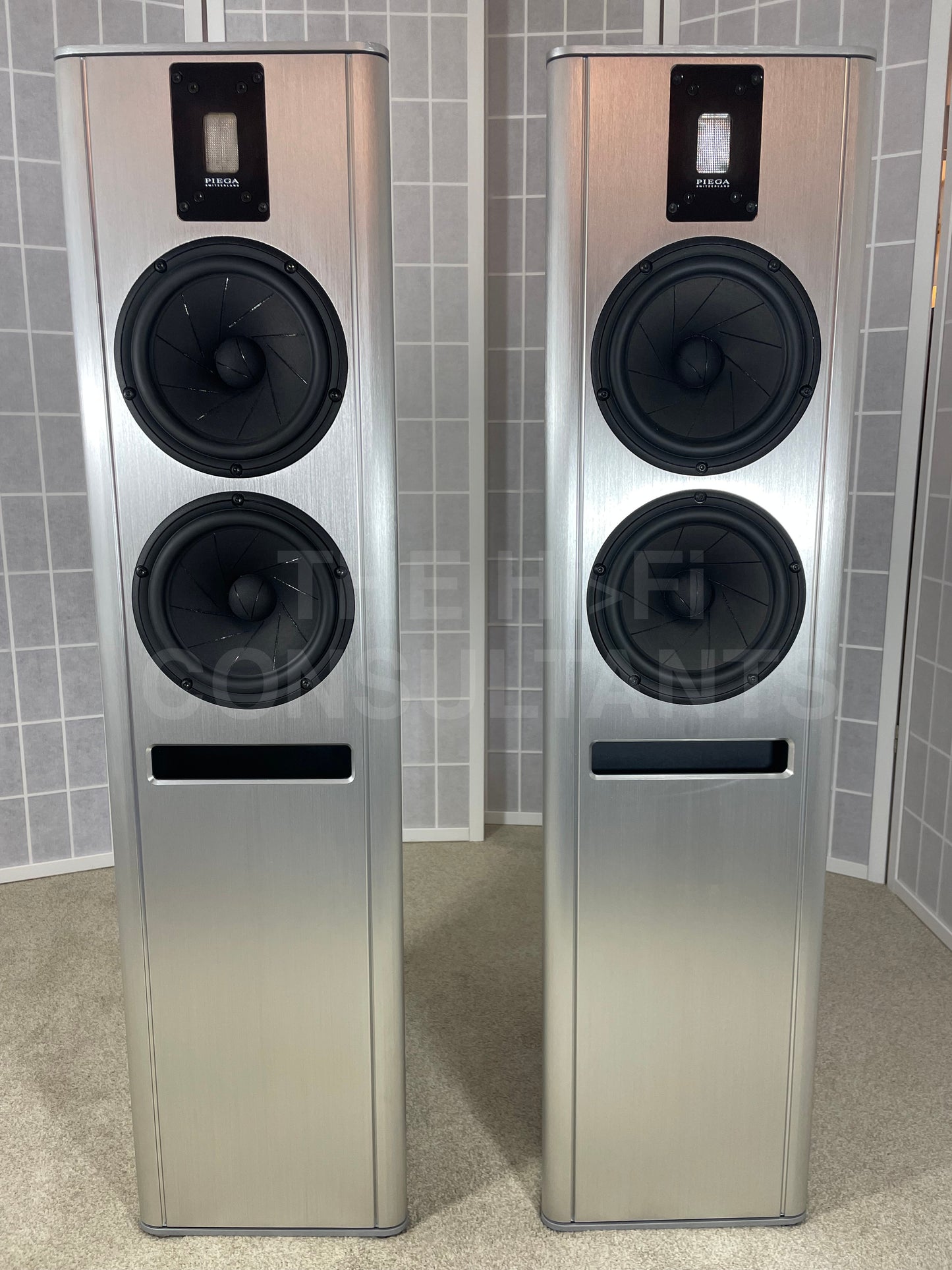 PIEGA PREMIUM 50 FLOOR-STANDING LOUDSPEAKERS