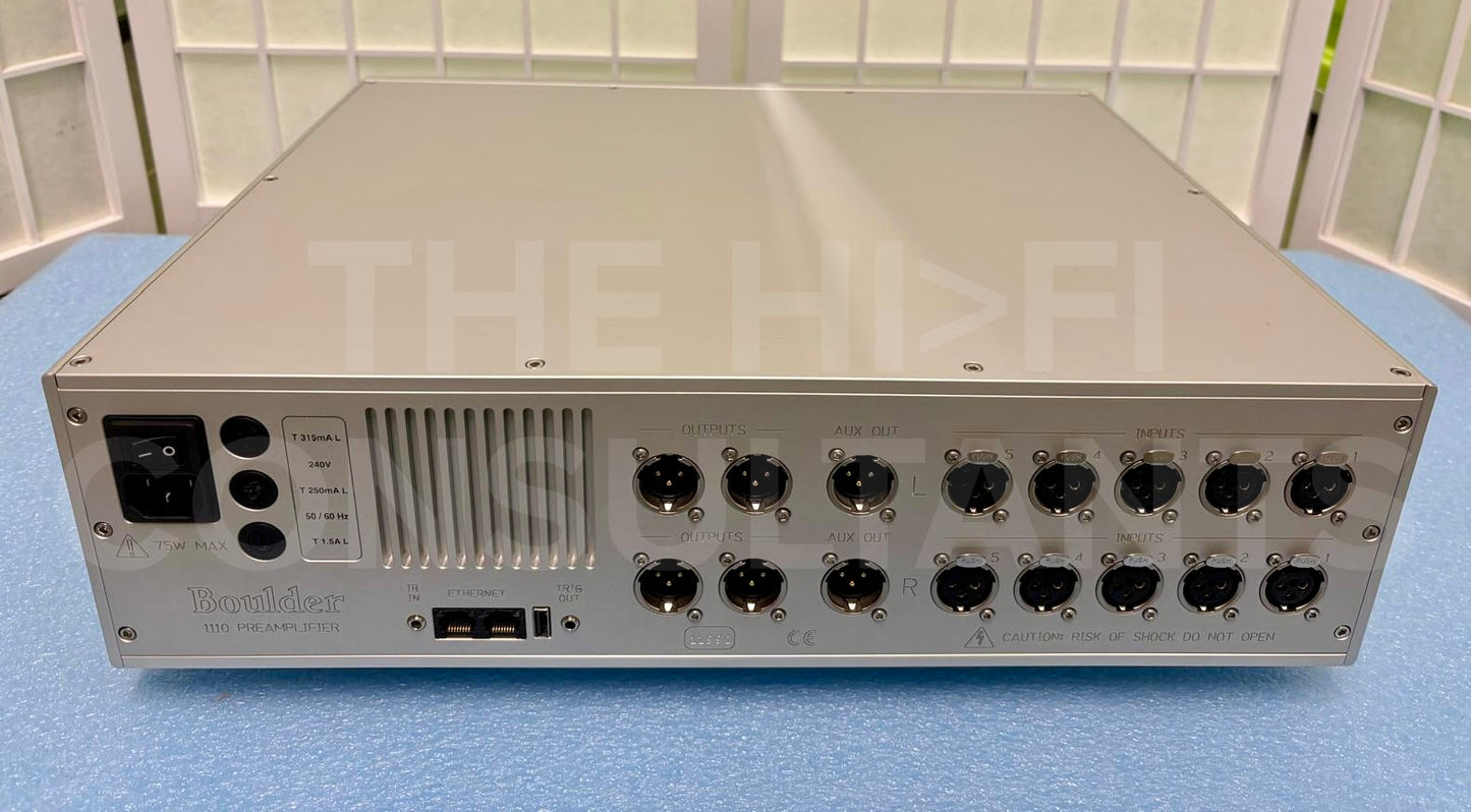 BOULDER 1110 PRE AMPLIFIER