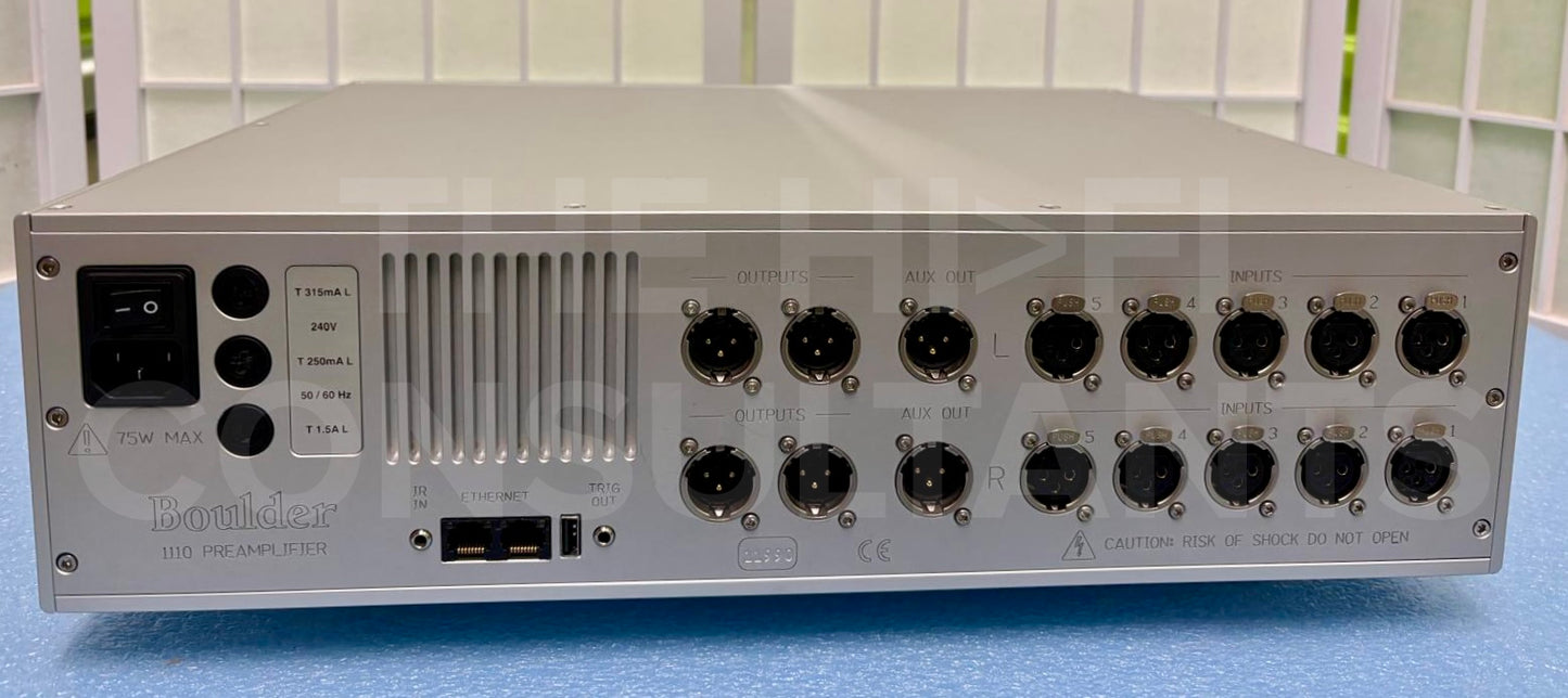 BOULDER 1110 PRE AMPLIFIER