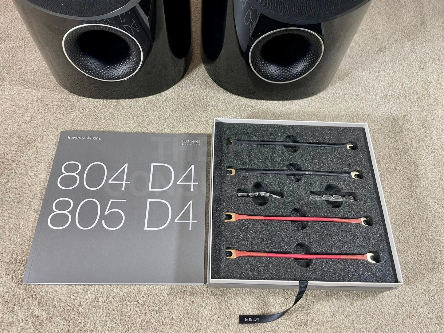 BOWERS & WILKINS 805 D4 STANDMOUNT LOUDSPEAKERS