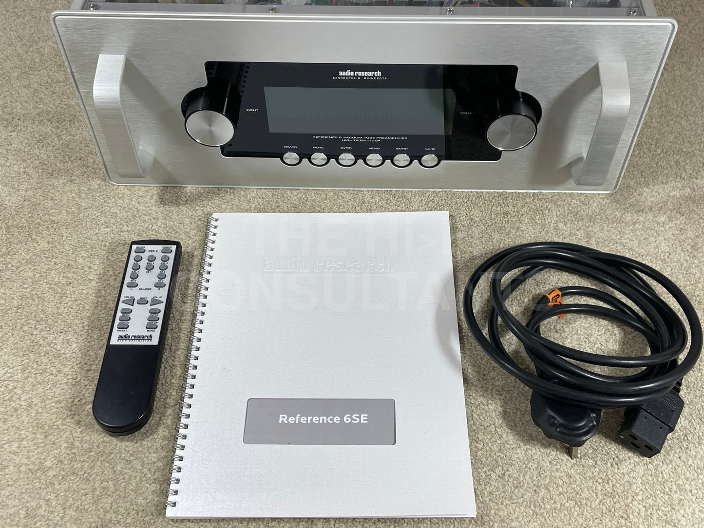 AUDIO RESEARCH REF 6SE VALVE PREAMPLIFIER