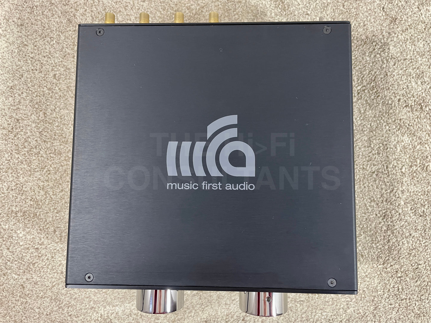 MUSIC FIRST AUDIO CLASSIC V2 PREAMPLIFIER