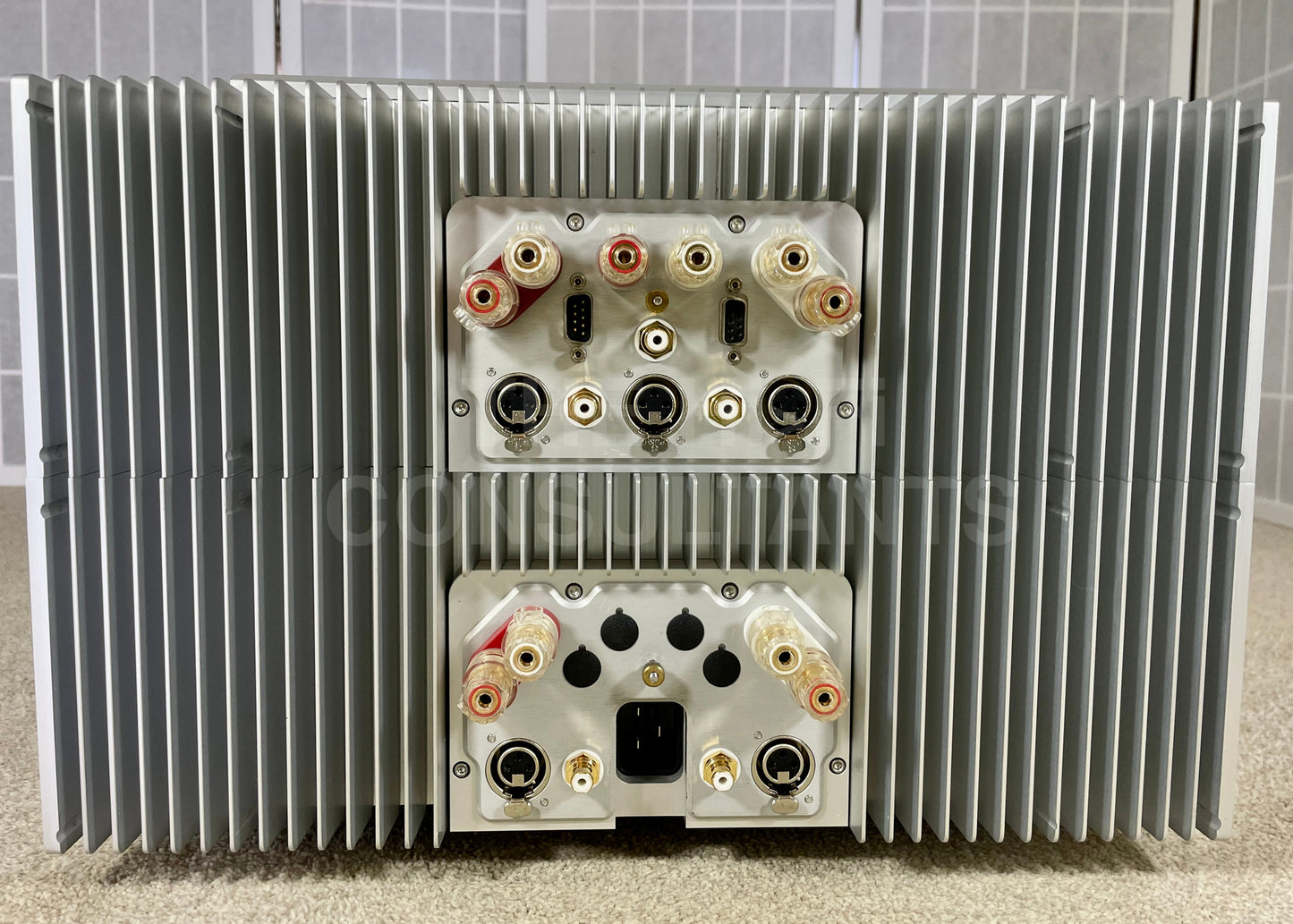 CHORD ELECTRONICS SPM 3005 (5 CHANNEL) SIGNATURE POWER AMPLIFIER INC. INTEGRA LEGS
