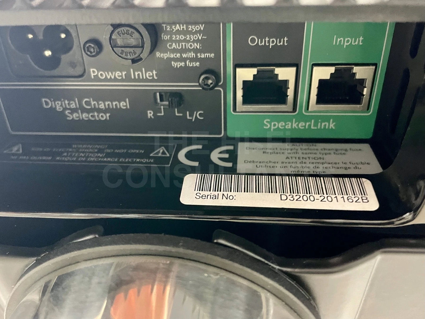 MERIDIAN DSP3200 ACTIVE LOUDSPEAKERS (incl 'M' STANDS)