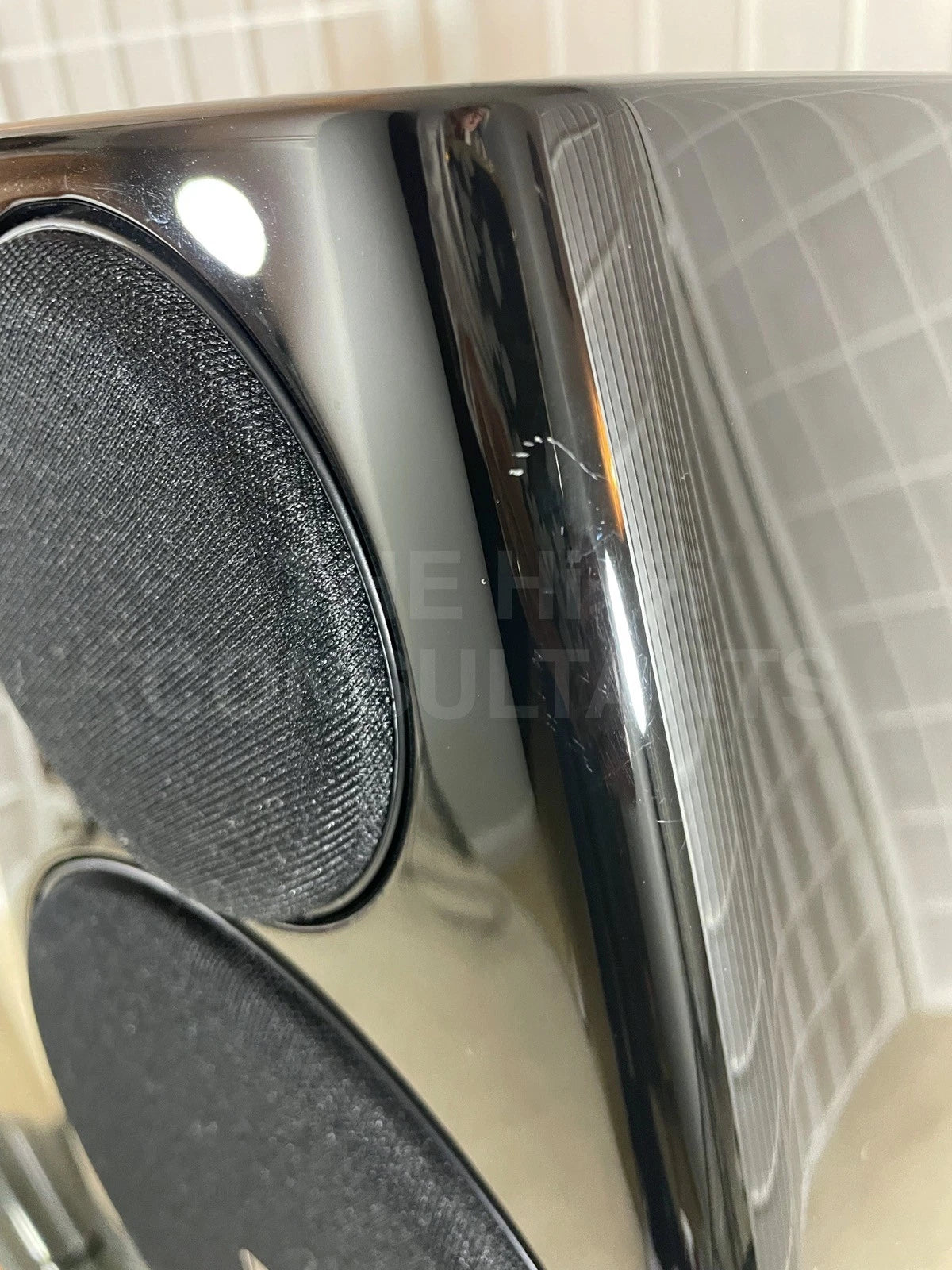 MERIDIAN DSP3200 ACTIVE LOUDSPEAKERS (incl 'M' STANDS)