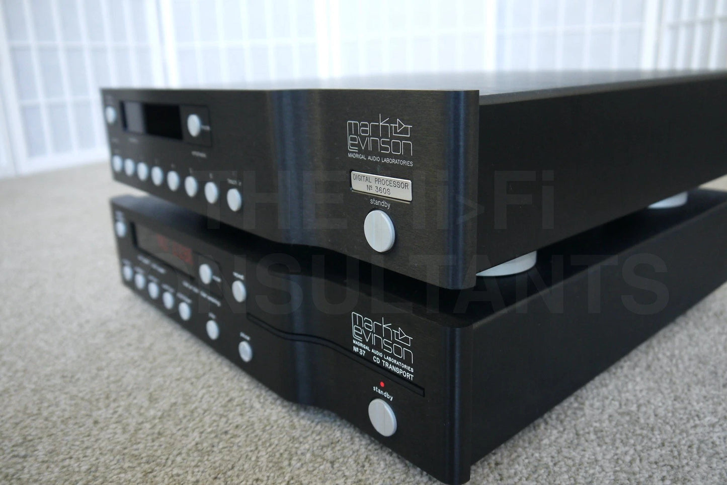 MARK LEVINSON No 37 CD TRANSPORT & No 360 S DAC