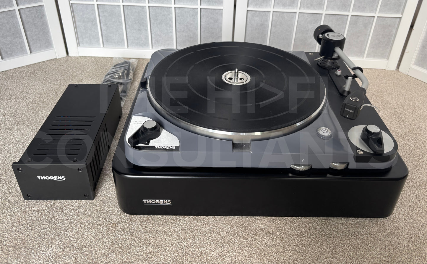 THORENS TD 124DD TURNTABLE (inc TP 124 9" TONEARM & SPU 124 MC CART)