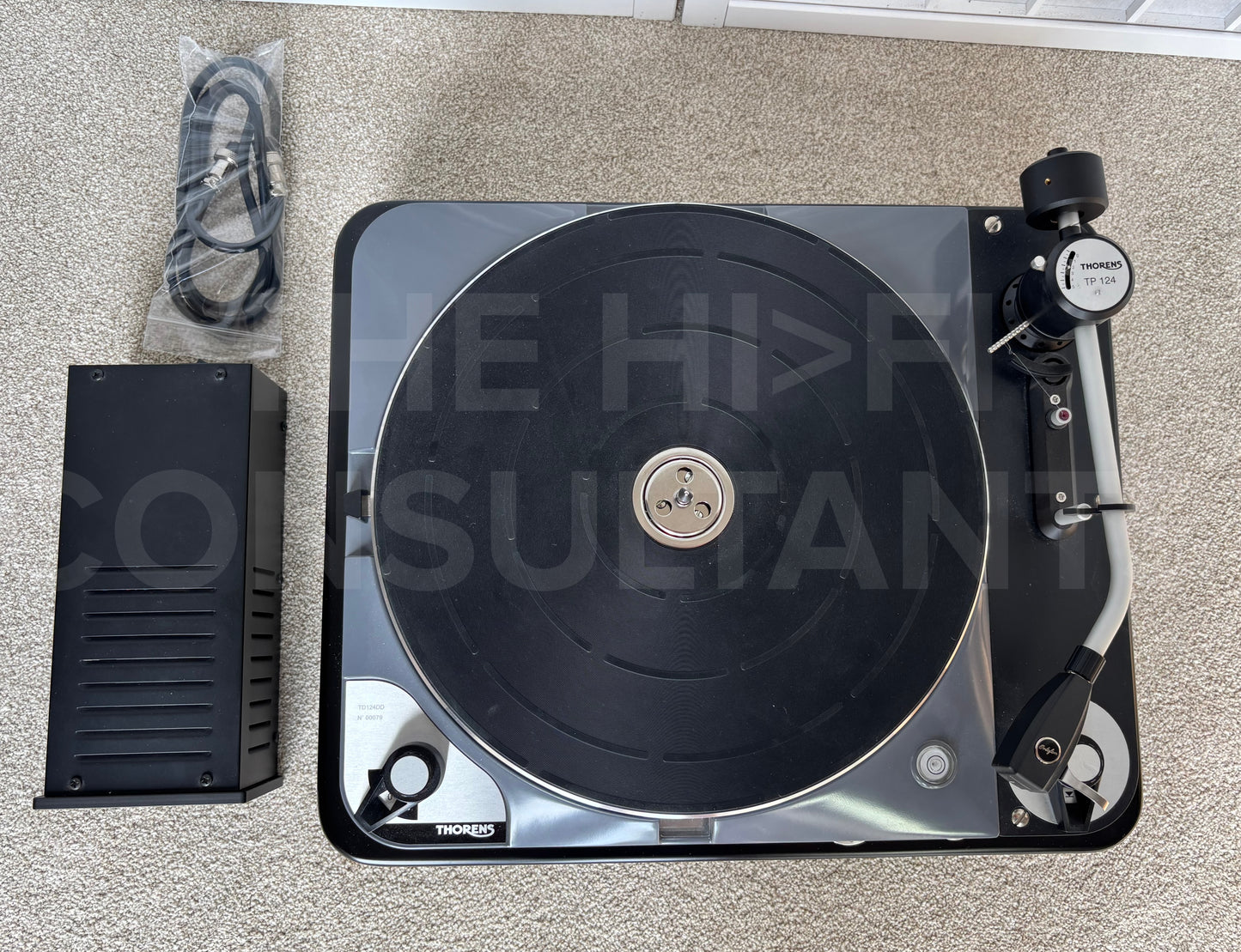 THORENS TD 124DD TURNTABLE (inc TP 124 9" TONEARM & SPU 124 MC CART)
