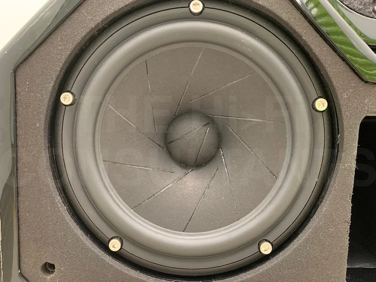 WILSON AUDIO WATCH SERIES 2 CENTRE SPEAKER (inc DEDICATED STAND)